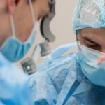 операція встановлення імплантів зубів у Львові